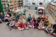 Lekcja biblioteczna swieto Niepodleglosci