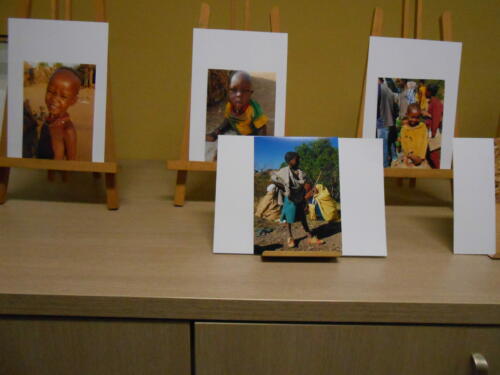 WYSTAWA DZIECI ŚWIATA