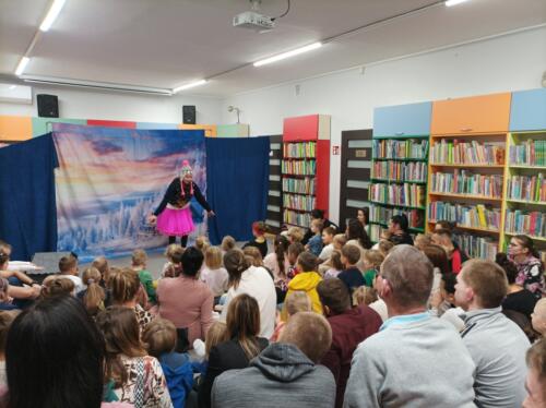 TEATRZYK W BIBLIOTECE